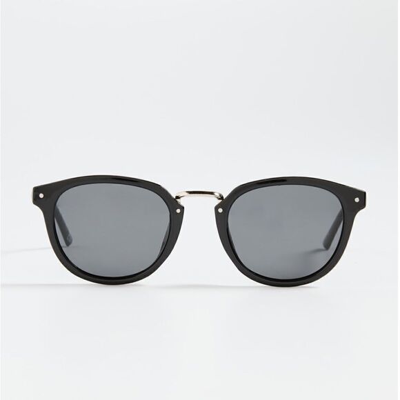 AIRE Hydra Sunglasses & Case - Picture 1 of 5